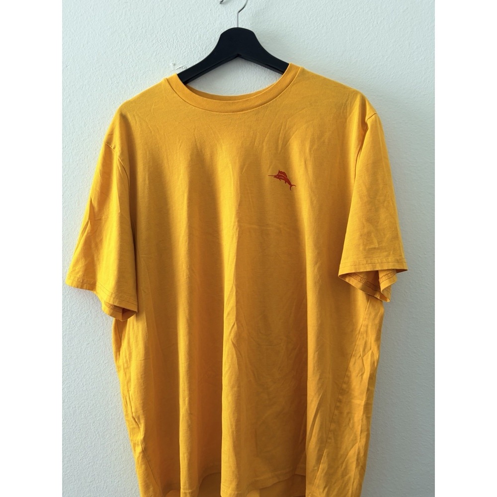 Tommy Bahama "Hazy Conditions" men's yellow graphic t-shirt. XL - Picture 4 of 8